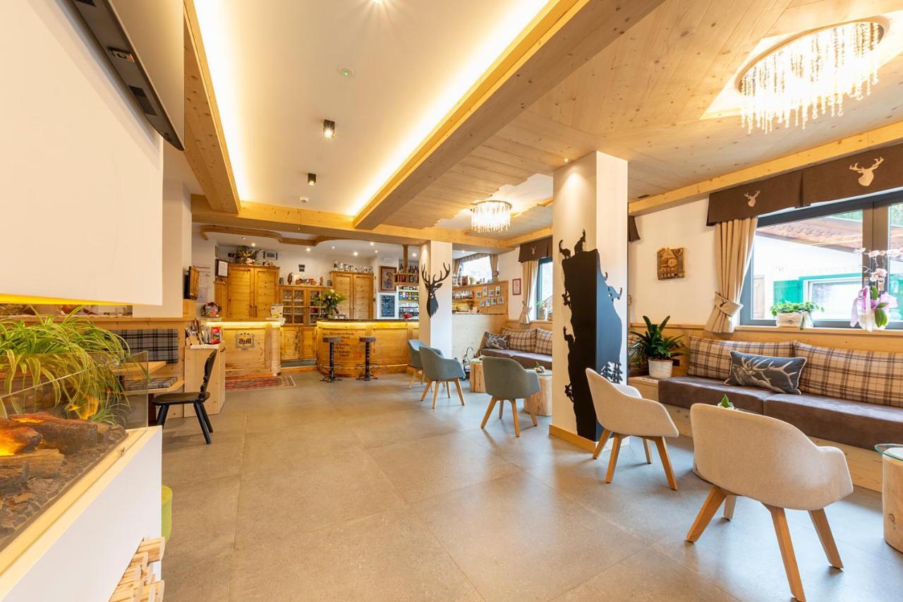 Monza Dolomites Hotel Moena Exterior photo